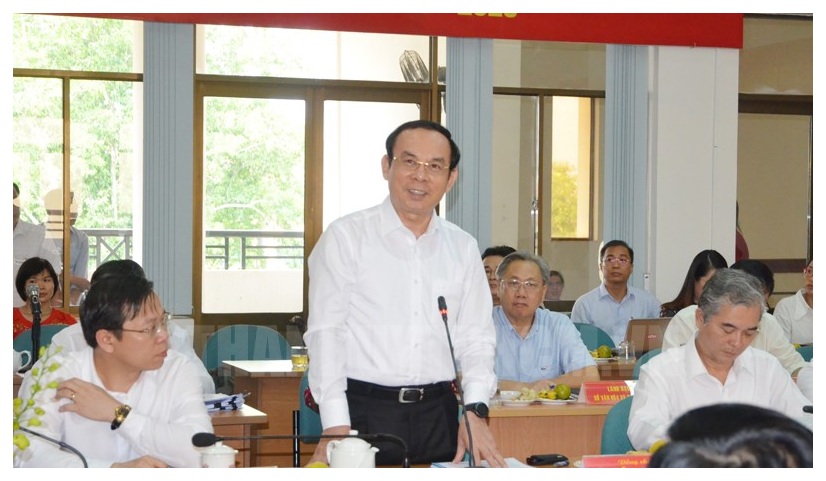 Bí thư Thành ủy Tp. HCM Nguyễn Văn Nên phát biểu chỉ đạo tại buổi làm việc.